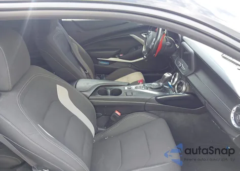 2019 Chevrolet Camaro 1Lt from USA, damaged, VIN 1G1FB1RS2K0155126